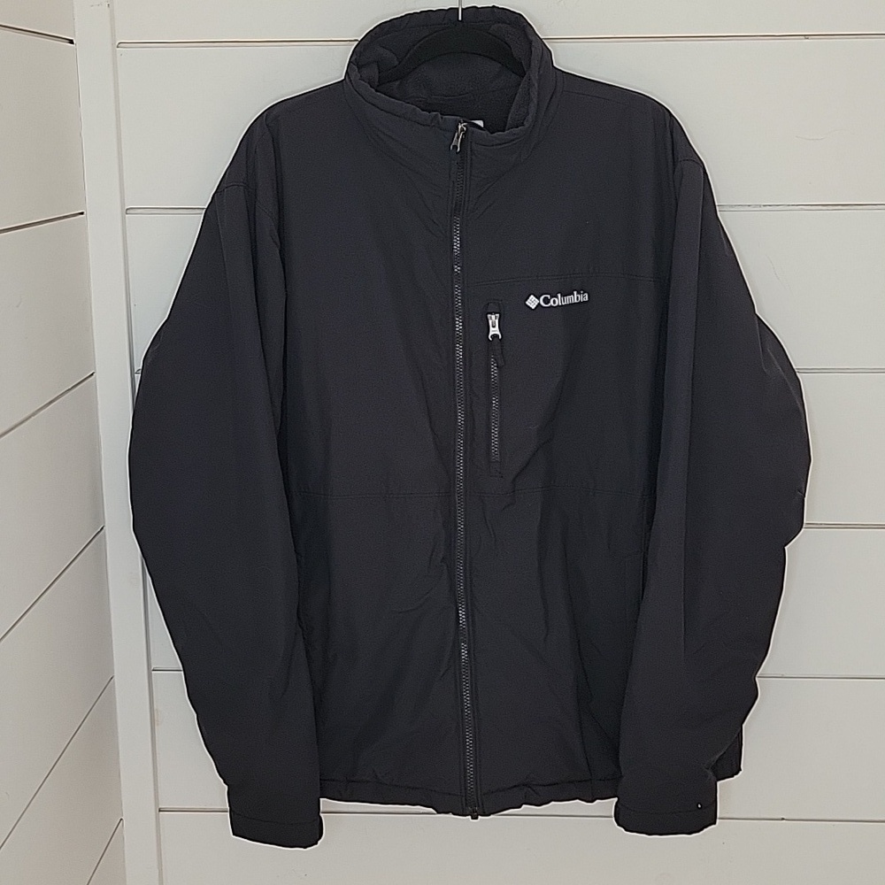 COLUMBIA XL black waterproof coat with fleece lining
